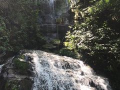 -藏龙百瀑风景区