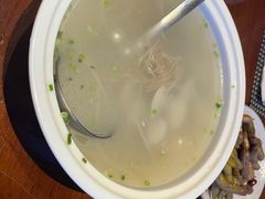 -蜈支洲岛珊瑚酒店临海阁中餐厅