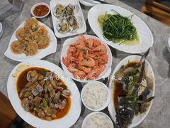 -四川小胡子海鲜(丁村万人海鲜广场店)