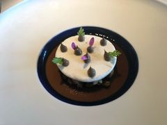 法式鴨肝配野菌啫喱伴開心果-Caprice(香港四季酒店)