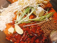 -四小区火锅·巷子里的重庆火锅(花照壁店)