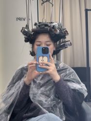 -SWANK SALON