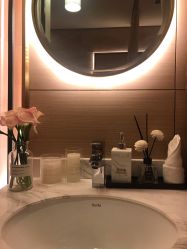 -苑苑vbeauty科技美容SPA