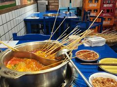 -马路边边麻辣烫联盟路店