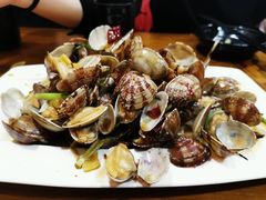 -老东镇啤酒屋海鲜加工·蒸汽海鲜·海鲜烧烤(台东店)