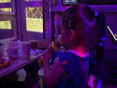 -自由港KTV(王子公主金平店)