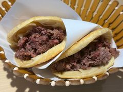 -闫家驴肉老店(华电一校店)