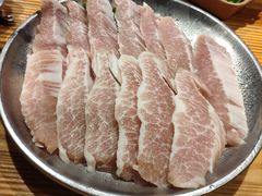 -青瓦炭韩潮烤肉(花园道店)