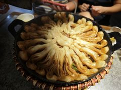 大公鸡粘卷子-华盛园卷子王农家菜水库鱼