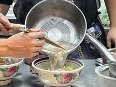 -云阿蛮云南生烫牛肉米线(奉贤路店)