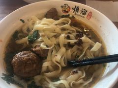-顺溜·手工刀削面·黑金店(铜锣湾店)