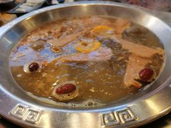 -皇牛鲜生·牛爱牛鲜牛肉自选火锅(晋吉北路店)