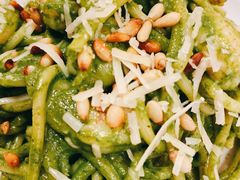 虾仁青酱意面-城市大道红炉披萨烘焙坊