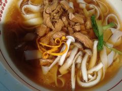 -呷佬·长沙手工米粉(金沙江路店)