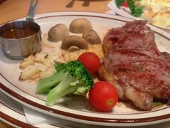 -菲滋意式餐厅(金华银泰城店)