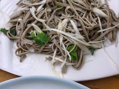 -溢心园香河肉饼总店