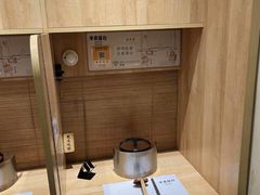 -独食火锅·半米屋台(直营总店)