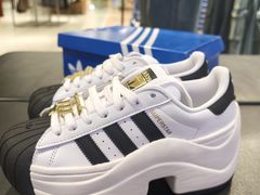 -adidas(滔搏新城吾悦广场店)