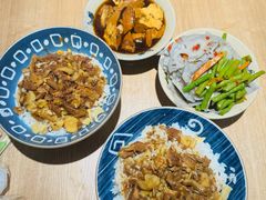 -红猪卤肉饭(大西洋美食城店)