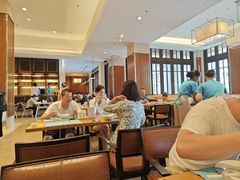 -亚龙湾希尔顿自助餐厅·海鲜·烧烤·沙滩BBQ·现场乐队