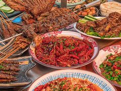 -呼吉牧蒙古烤肉·烧烤·小龙虾