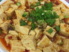 -乡土特色.冷锅鱼.牦牛肉汤锅