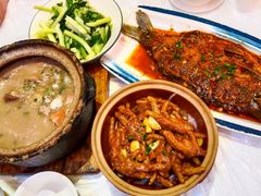 -霄汉牛三鲜湖北砂锅菜(万松园2店)