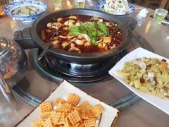 -都江堰石锅鱼