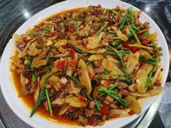 -江湖黑大兔(杨家坪店)