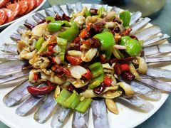 -四川小胡子海鲜(丁村万人海鲜广场店)