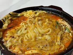 -小街曹师傅砂锅麻辣烫(亚泰大街店)