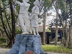 -瑞丽独树成林风景区