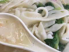 -东北四季饺子王(华山路店)