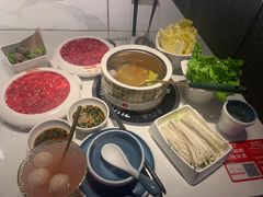 -左庭右院鲜牛肉火锅(新梅广场店)