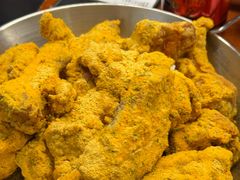 -BHC炸鸡(明洞总店)