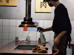 -肉甲韩国木炭烤肉(新壹街1店)