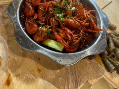 -郑记•不夜城烧烤•龙虾•虾蟹(黄鹤楼店)