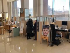 -大连何氏眼科医院