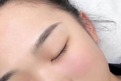 -韩迪娇·半永久纹眉眼唇