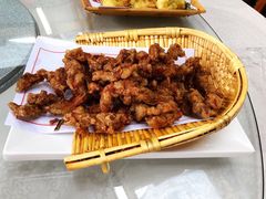 -鸿运美食府