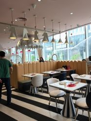 -奈尔宝·儿童乐园·亲子餐厅(前滩店)