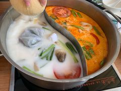 -樾餐厅泰式海鲜火锅(民歌湖店)