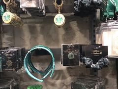 -九又四分之三站台哈利波特商店