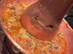 土司铜锅油焖鸡-浩海火燒雲傣家菜(芮欧百货店)