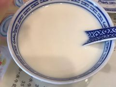 -广信牛奶甜品世家(台东店)