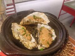 蒜蓉焗生蚝-恭喜上堓砂锅焗·海鲜大排档(闵行龙湖店)
