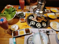 -唯成•韩国炭火烤肉 유성고기