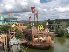 -七彩云南欢乐世界