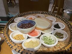 -包整·丝娃娃(一览甲秀楼风景店)