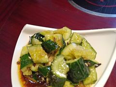 -霄汉牛三鲜湖北砂锅菜(万松园2店)